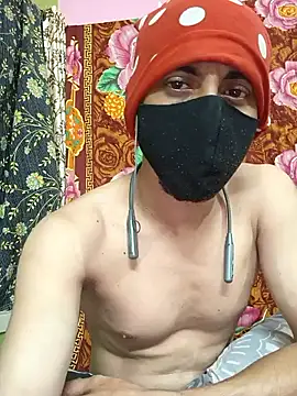 Snapshot of Seducing_couple chatting on 2, 6, 2026 Seducing couple online show from 2, 6, 2026