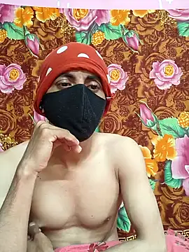 Seducing couple online show from 16, 12, 2025