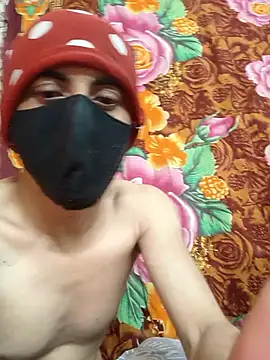 Seducing couple online show from 7, 2, 2026