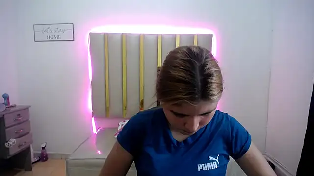 Snapshot of keilicita_tonny_18 chatting on 10, 10, 2025 keilicita tonny 18 online show from 10, 10, 2025