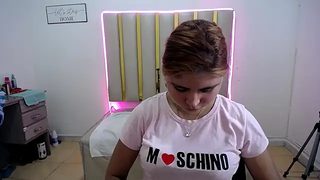 Snapshot of keilicita_tonny_18 chatting on 25, 9, 2025 keilicita tonny 18 online show from 25, 9, 2025