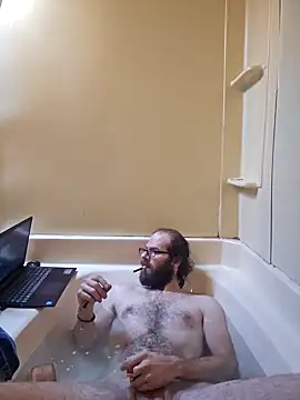 Snapshot of ChristopherMeade chatting on 13, 9, 2025 ChristopherMeade online show from 13, 9, 2025