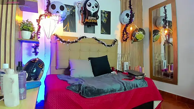 Snapshot of _samanthaa_foxx chatting on 24, 10, 2025 samanthaa foxx online show from 24, 10, 2025