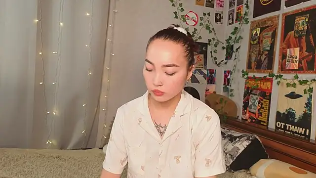 OdetteBiddy online show from 26, 11, 2025