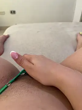 Briana Hottt online show from 24, 10, 2025