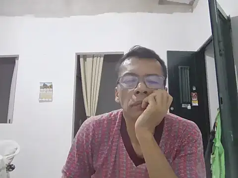 skinnylatino51 online show from 21, 6, 2026
