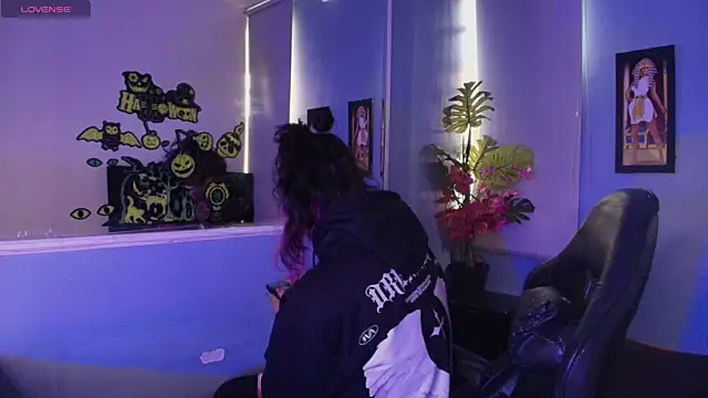 dandii 69 online show from 4, 10, 2025