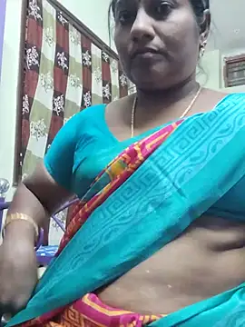 Snapshot of papukurty chatting on 8, 7, 2026 papukurty online show from 8, 7, 2026