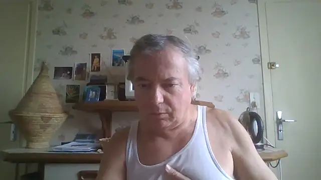 Snapshot of gegevincent chatting on 4, 2, 2026 gegevincent online show from 4, 2, 2026