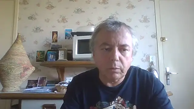 Snapshot of gegevincent chatting on 13, 10, 2025 gegevincent online show from 13, 10, 2025