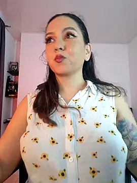 Snapshot of Abbyjoness21 chatting on 3, 10, 2025 Abbyjoness21 online show from 3, 10, 2025