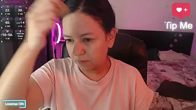 Abbyjoness21 online show from 11, 11, 2025