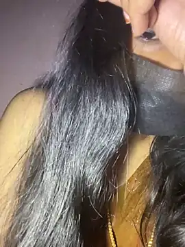 umairahaasan 1 online show from 12, 3, 2026