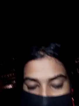 umairahaasan 1 online show from 12, 11, 2025