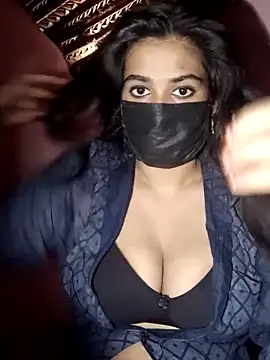 umairahaasan 1 online show from 25, 9, 2025