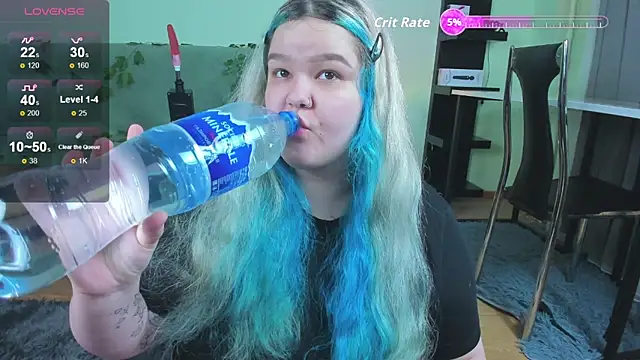 Snapshot of _CandyM1lky_ chatting on 9, 10, 2025 CandyM1lky online show from 9, 10, 2025