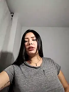 Snapshot of Damii_001 chatting on 20, 9, 2025 Damii 001 online show from 20, 9, 2025