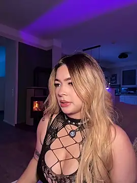 OriannaFox online show from 17, 12, 2025