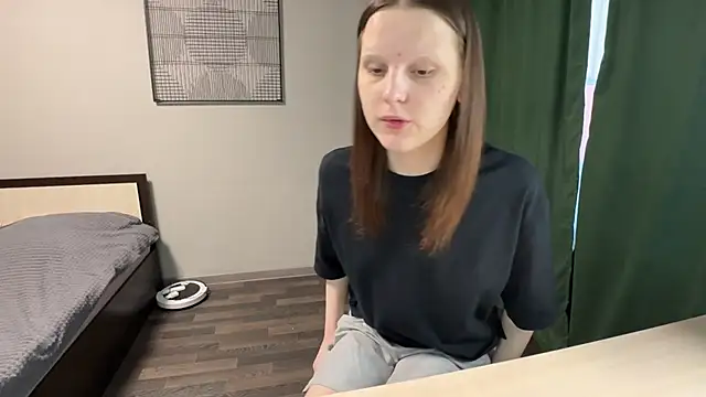 Snapshot of vertul1ana chatting on 7, 5, 2026 vertul1ana online show from 7, 5, 2026
