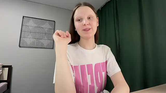 Snapshot of vertul1ana chatting on 19, 5, 2026 vertul1ana online show from 19, 5, 2026