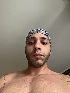 Snapshot of 1Richrichard1 chatting on 4, 6, 2026 1Richrichard1 online show from 4, 6, 2026