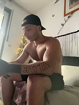 Snapshot of 1Richrichard1 chatting on 30, 5, 2026 1Richrichard1 online show from 30, 5, 2026