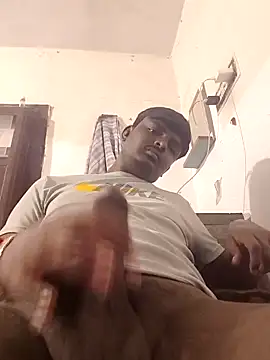 Snapshot of big_cocks_ravi chatting on 9, 11, 2025 big cocks ravi online show from 9, 11, 2025