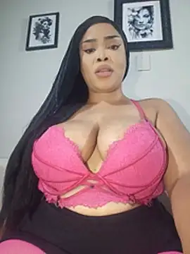 MadamPinky online show from 11, 6, 2026
