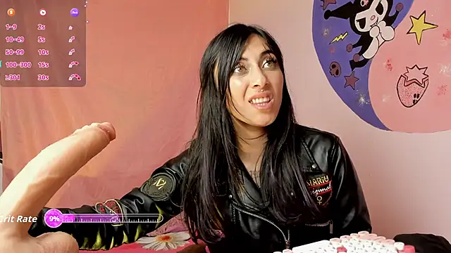 Snapshot of Alanaloiiss_ chatting on 3, 12, 2025 Alanaloiiss online show from 3, 12, 2025