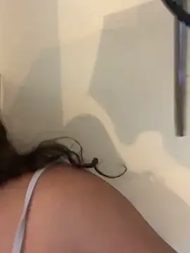 Sweet vicky hot online show from 17, 4, 2026