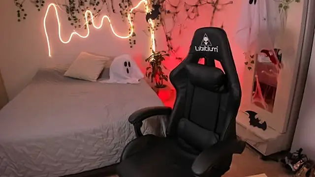 sara doll77 online show from 29, 10, 2025