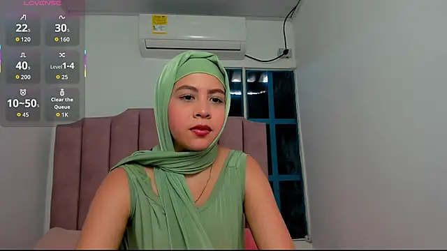 Snapshot of cala_borhan chatting on 5, 10, 2025 cala borhan online show from 5, 10, 2025