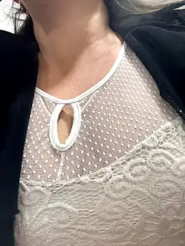 StefiAlizon70 online show from 26, 10, 2025