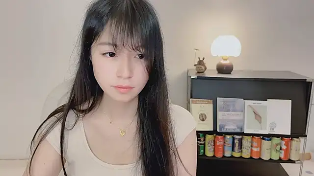 Snapshot of Onechestnut chatting on 31, 5, 2026 Onechestnut online show from 31, 5, 2026