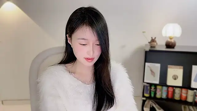 Onechestnut online show from 6, 1, 2026