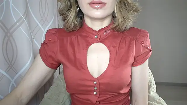 miss  Sophie online show from 31, 10, 2025