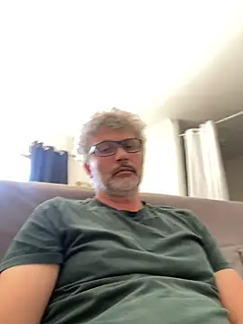 Snapshot of max219 chatting on 21, 5, 2026 max219 online show from 21, 5, 2026