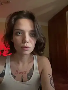 enchanting chloe online show from 9, 10, 2025