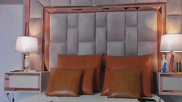 ValentinaBreats online show from 4, 12, 2025