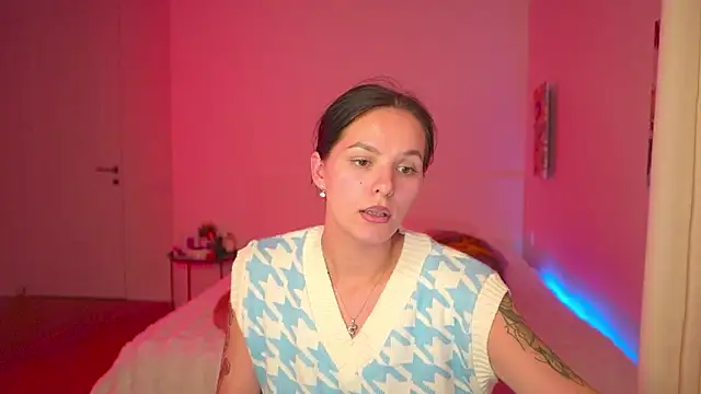 Snapshot of EwelynScott chatting on 27, 9, 2025 EwelynScott online show from 27, 9, 2025