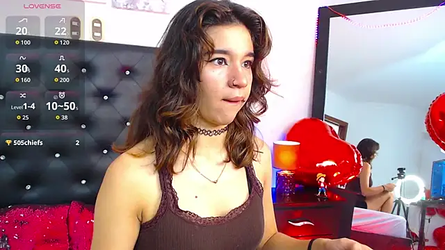 Snapshot of miascarlet_16 chatting on 18, 9, 2025 miascarlet 16 online show from 18, 9, 2025