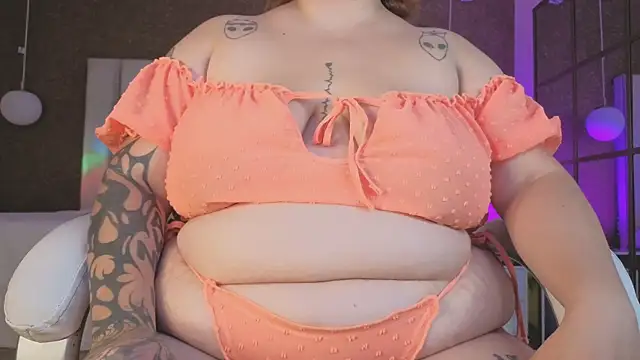 Miiss Bubble online show from 7, 11, 2025