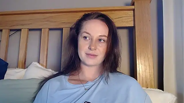 Blueeyedzaya  online show from 15, 10, 2025