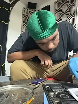 sneakdalink online show from 25, 2, 2026