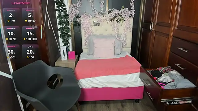 BrittanyBrooks  online show from 24, 9, 2025