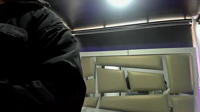 Snapshot of Mia_lopez__ chatting on 2, 12, 2025 Mia lopez online show from 2, 12, 2025