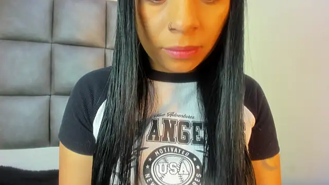 Mia lopez   online show from 1, 10, 2025