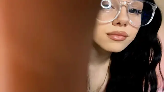 KateHardcastle online show from 22, 10, 2025