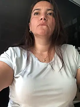 sweetdulcexxx online show from 5, 4, 2026