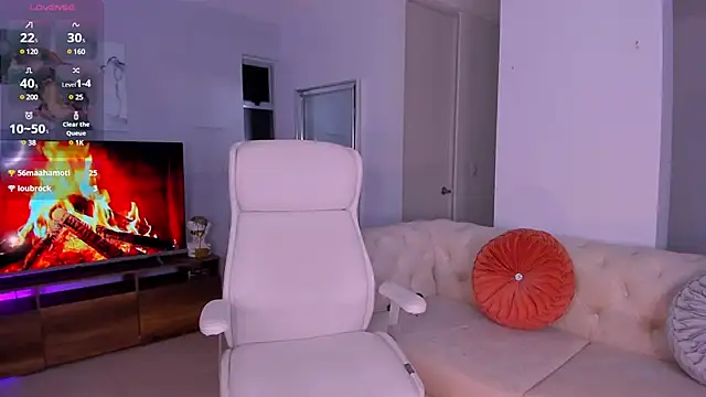 MeganScott online show from 18, 3, 2025